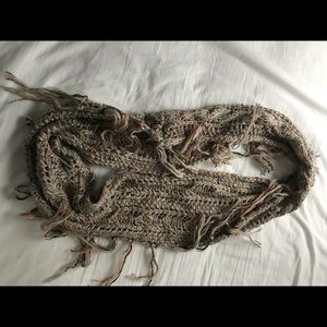 Finity knit scarf